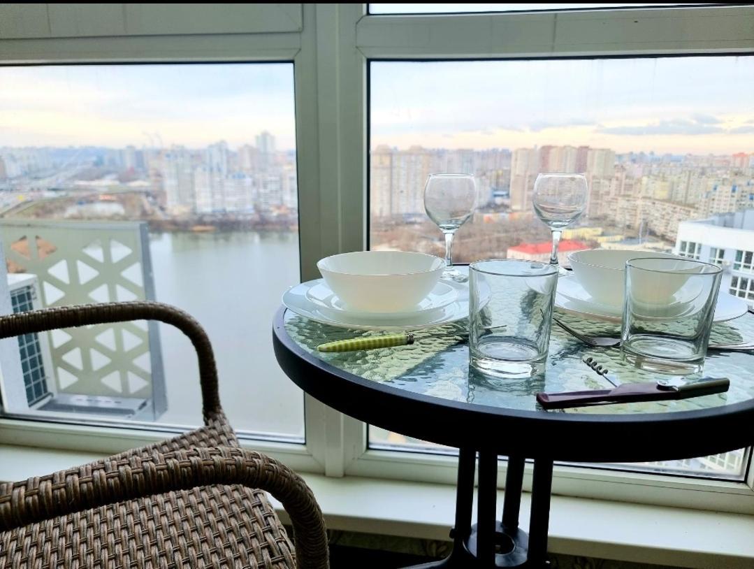 Your! Panoramic View Of The Lake! Kiev Exterior foto